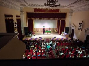Цирковое шоу организовали в ДК Щербинки. Фото: официальная страница ДК Щербинки