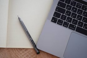 Образовательная программа разработана сотрудниками ГБУ «Малый бизнес Москвы» столичного Департамента предпринимательства и инновационного развития. Фото: Анна Быкова, «Вечерняя Москва»