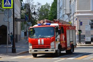 Городские службы работают в режиме повышенной готовности из-за жары. Фото: Анна Быкова, «Вечерняя Москва»