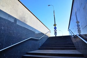 Пешеходный переход открылся между станциями «Щербинка» и «Остафьево». Фото: Анна Быкова, «Вечерняя Москва»