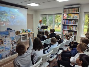 Сотрудники ЦБС Щербинки провели познавательную беседу о Дне моря. Фото: официальный Telegram-канал ЦБС Щербинки