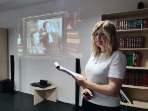 Сотрудники ЦБС Щербинки организовали беседу о поэте Саше Черном. Фото: официальный Telegram-канал ЦБС Щербинки