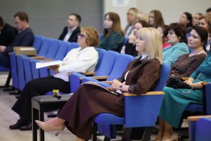 Преподаватели школы №2083 провели заседание на тему влияния современных технологий на учебный процесс. Фото: официальная страница школы №2083 в социальных сетях